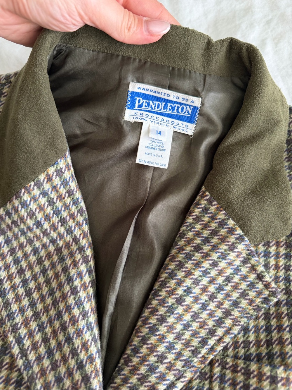 Vintage Pendleton Tweed Houndstooth Blazer with Olive Green Collar - 100% Wool - Picture 4 of 11